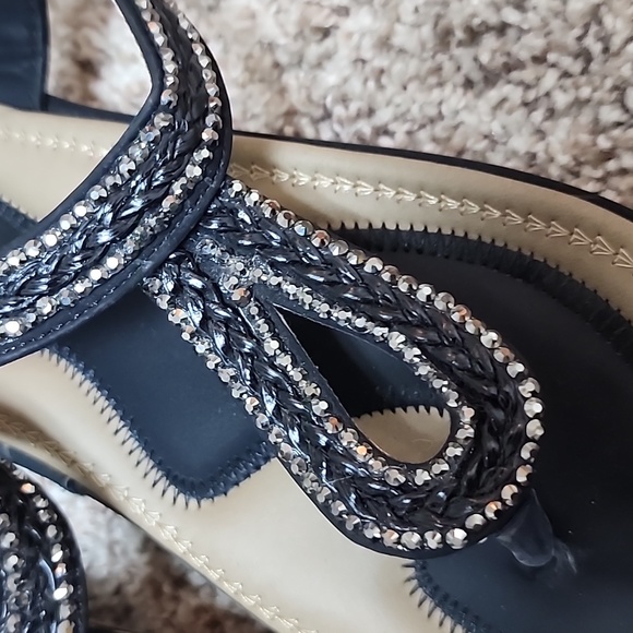 Sandals - Picture 2 of 3